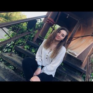 Meet your Posher, Cadance